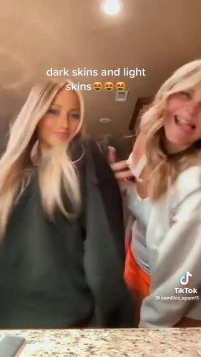 Beautiful Blonde Queens👸🏼👸🏼Are Addicted To 🍫