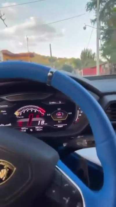 El plaga instagram wrrrrrrrrr🏎️