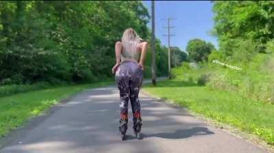 would you creampie my big ass ? 😍