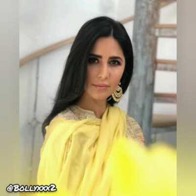 Jerk off to extremely hot hq pics of bollywood diva Katrina Kaif accompanied by erotic ASMR Jerk off encouragement It's a cumshot challenge , How long cam you last for the extremely beautiful Katrina ? Comment your timings down below Like, Share and Subsc