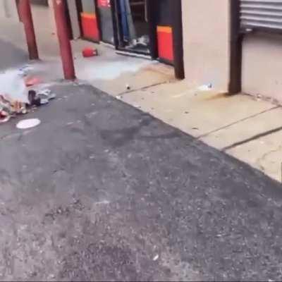 2PAC FRM THE 9🅱️✡️JUST HIT A STAIN