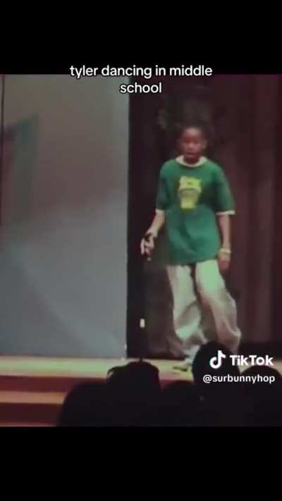 HOW TF THEY FIND TS😭😭