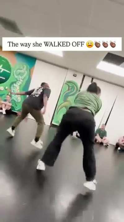The Way She Walked Off Though 😂