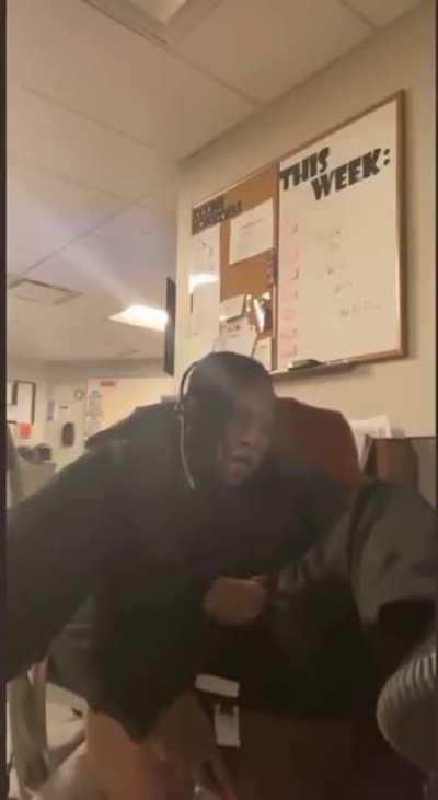 She sent me this from work👅