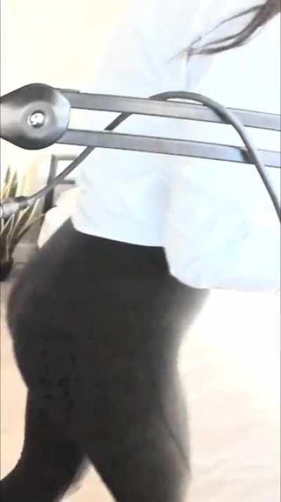 God Damn!!!!! Lets Look At xChocoBars/Janet's Butt Next 🥵