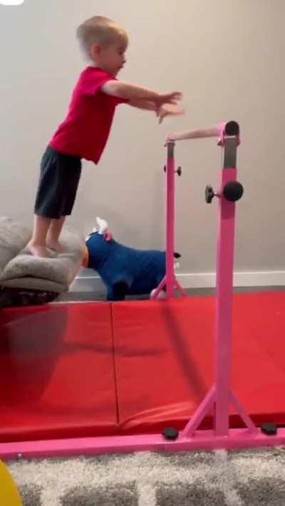 how do you miss that?