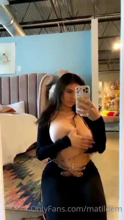 Mati Marroni latest PPV huge collection link in comment👇