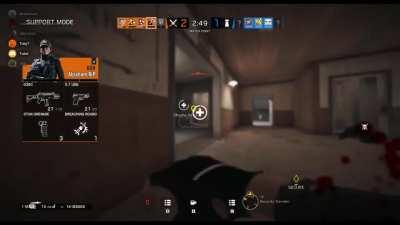 I recreated the Top Gear opening but it's siege themed