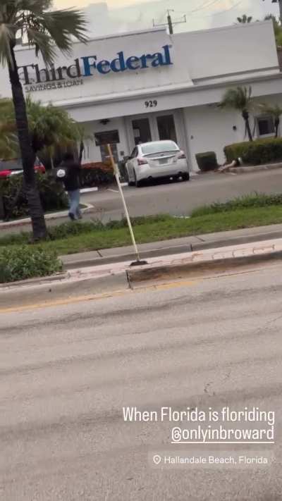 Hi I’m Joanie Jacksonville, Welcome To Florida.