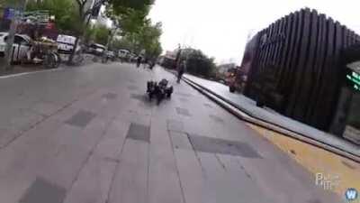 Extreme Downhill skating!