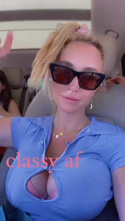 Class AF: Boob window