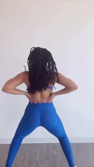 shake the that thang