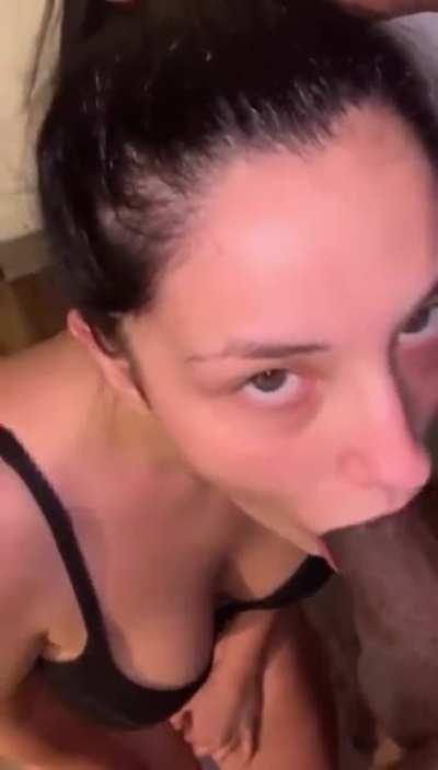 Eyes on the camera 🔥😍