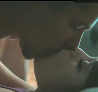 Jenna Ortega is kissing so passionately