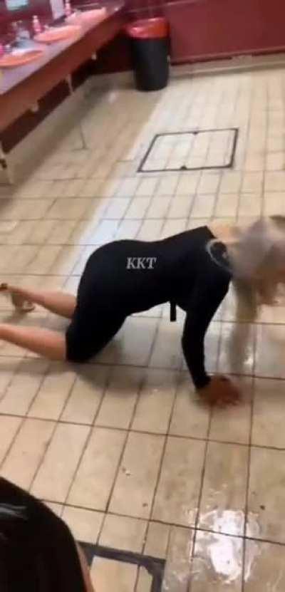 Hmc while I try to disturb someone in a toilet