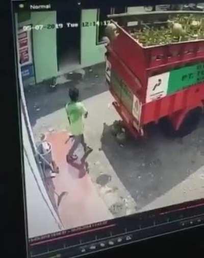 That's not how you treat propane tanks