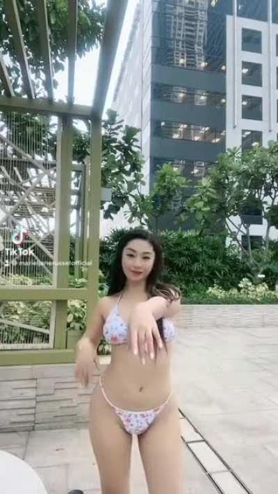 Long time no Mariel Russel