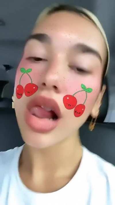 Wtf is dua lipa.. Sounds like a sloppyy....