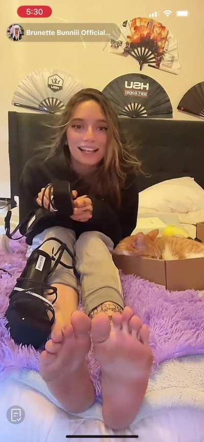 @brunettebunniiiofficiall