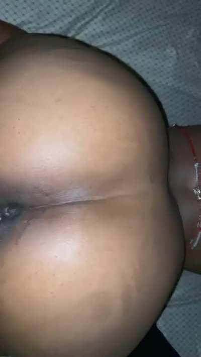 im the baddie that loves to take dick