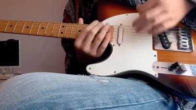 Playing my two favourite songs from the series. The Reds' warthog music and Tex's theme