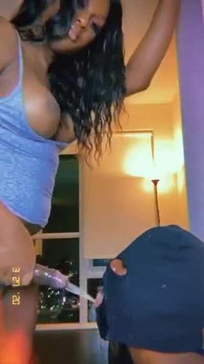 Meagan ThroatBully Nutwood pisses while fucking that mouth