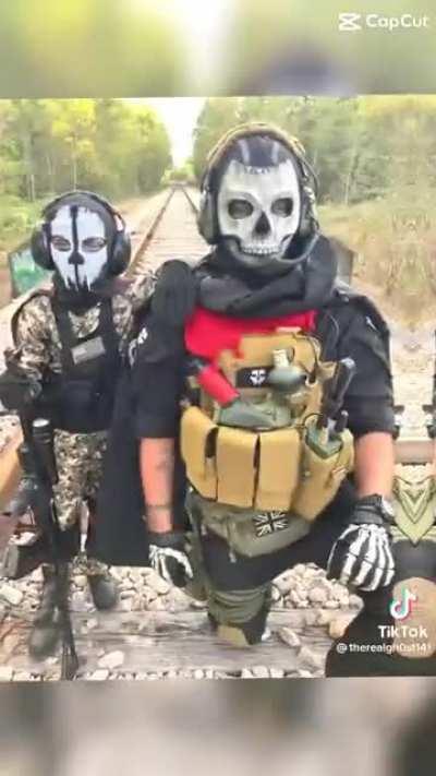 Fathers Call of Duty cosplay with daughter