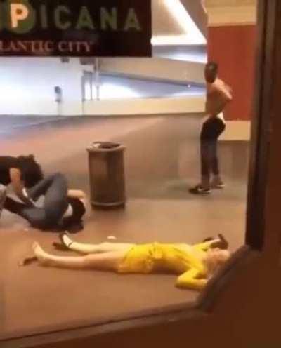 The woman threatened the guy with a shoe and was knocked out for it