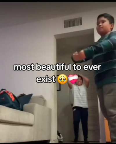 Yuor s^ong is:: gobamn,., ba'etiful