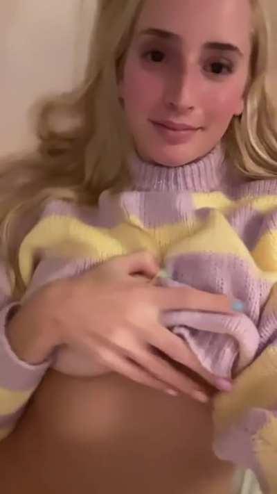 Play with ‘em while I'm top of you