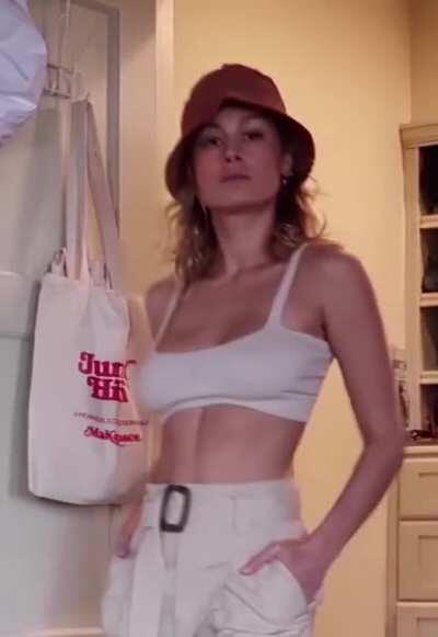 Brie Larson Slow Motion