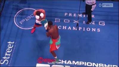 Jaron Ennis handed Sergey Lipinets his first stoppage loss, and passed the first major test of his career