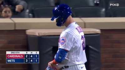 [Highlight] Pete Alonso snaps a bat over his knee after striking out and going 0 for his last 19