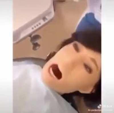 Dentist Robot malfunctions