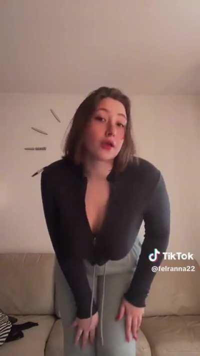 Hope u are into young moms;3 @Felranna22