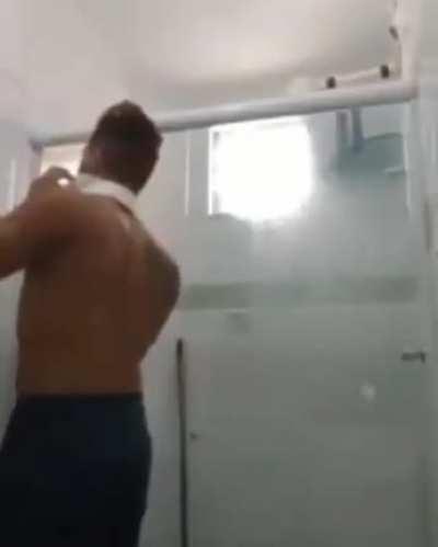 Vc axar q eo ter 11 ano e poser deprezo é metira ? 😭😭😭😭😭😭😭