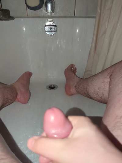 28 [M4F] - Mississauga - multiple creampie fun