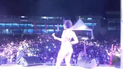 Shenseea (Cameraman had aimbot)