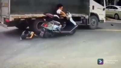 Truck vs scooter