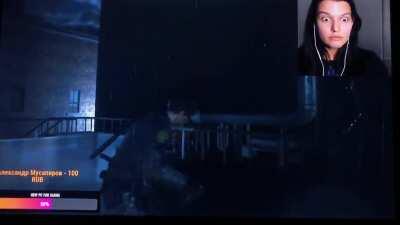 Sasha Zotova (Jill’s face model for RE3) meets Mr. X for the first time!