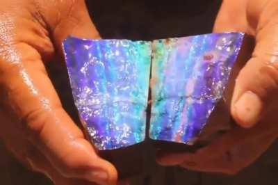 Stunning opal reveal