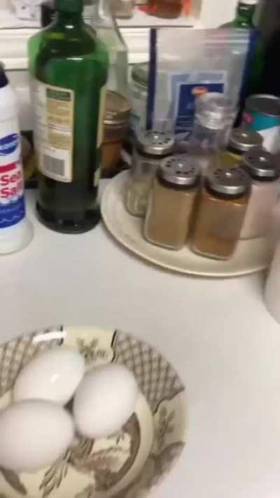 Got the munchies for your love.