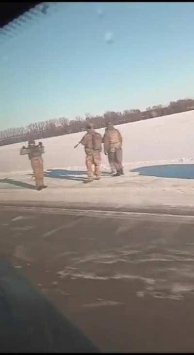 In the Bryansk region, the Russian Mi-8 helicopter crashed. The helicopter took off negatively and landed right on the highway, catching a power line.