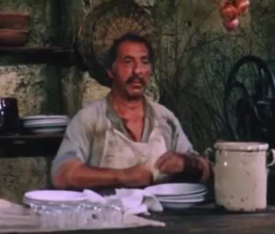 Terrence Hill ayunó durante 24 horas antes de filmar la escena de los frijoles
en el western “Le llamaban Trinidad” (1970)