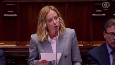 Per Meloni lo spread sotto i 100 punti “significa che i titolo di stato italiani vengono considerati più sicuri dei titoli di stato tedeschi”. Giorgietti scettico.