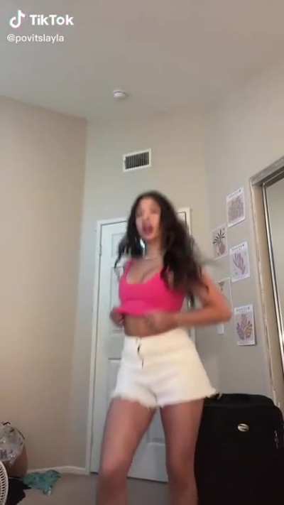 Layla Krugh on Tiktok lazy 💃