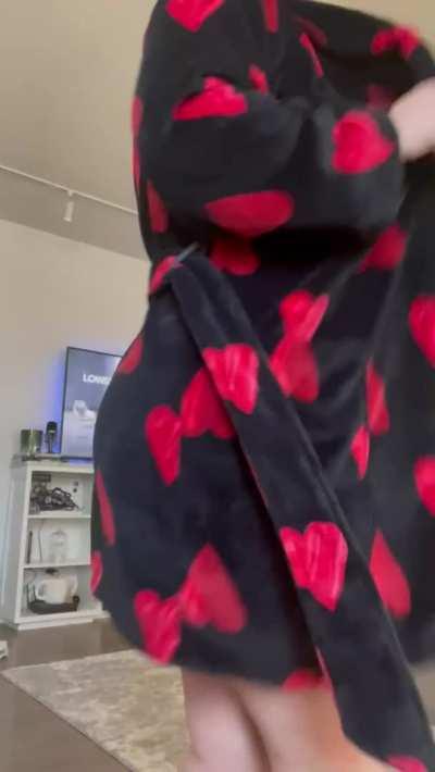 Would I suffice in fulfilling your fantasies ?