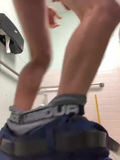 (46) love showing off