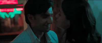 Alia bhatt sexy kissing scenes... Everyone join my alia new page..link in my comment box 👇👇👇