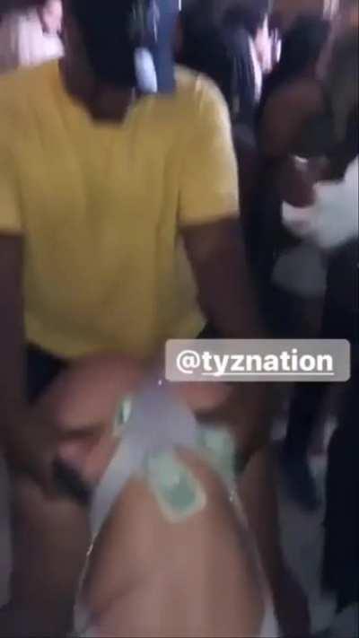 I love me a FAT ass too 😈🔥